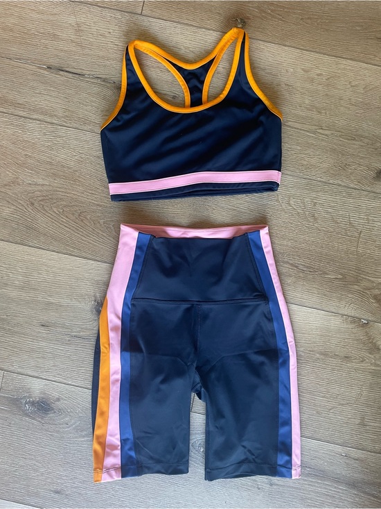 Splits59 Pants - Splits59 Navy Bike Shorts & Sports Bra with Pink and Orange Trim